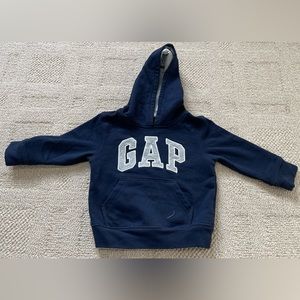 Gap sweatshirt